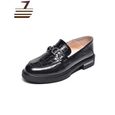 尗卡真皮乐福鞋女平底2020款新款白色英伦风小皮鞋女一脚蹬洋气百搭休闲鞋