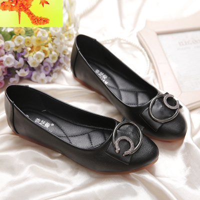 豆豆鞋女2020新款软底春季妈妈单鞋百搭女士尖头浅口软皮平底鞋女简畅休闲鞋