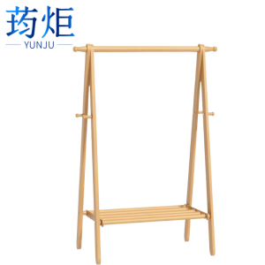 荺炬 衣帽架