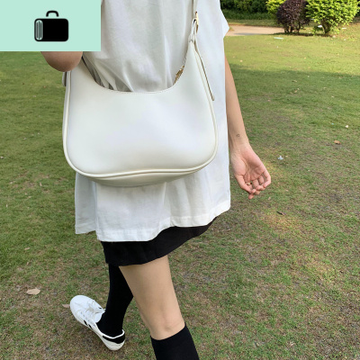 2020新款韩版简约斜挎包休闲纯色百搭洋气女包单肩包PU包NEW LAKE女斜挎包