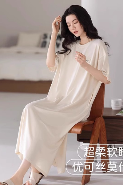 猫人夏季莫代尔带胸垫防凸点睡衣女凉感可外穿家居服连衣裙