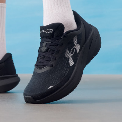 安德玛(Under Armour)男鞋跑步鞋新款运动鞋子低帮耐磨休闲鞋户外健身训练鞋6009107-001 ZP