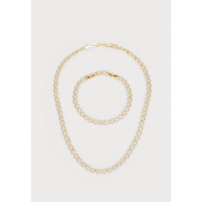 Swarovski精致金色抛光项链搭配施华洛世奇水晶优雅时尚首饰