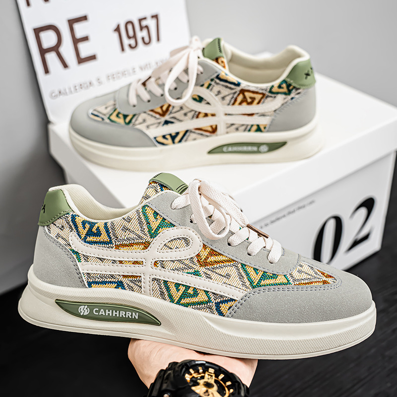 2026新款时尚休闲男鞋春季运动防滑耐磨青年舒适轻便百搭潮流板鞋