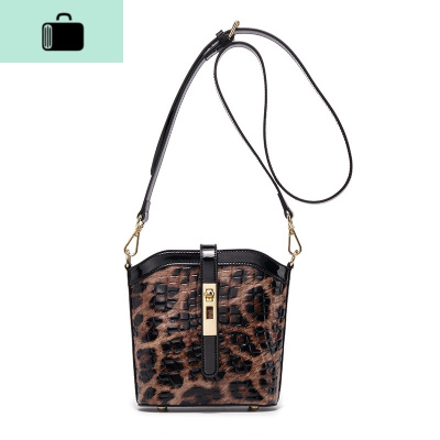 皮水桶包女斜挎包2020新款潮时尚百搭豹纹女包牛皮单肩包小包包NEW LAKE 豹纹小包女士手提包