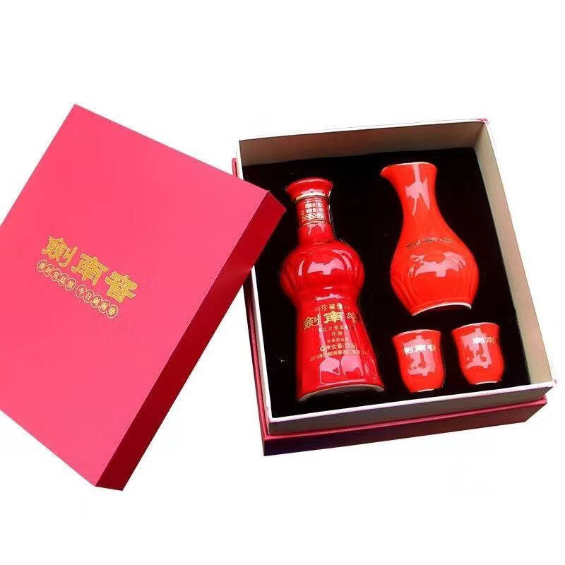 剑南春 珍藏级剑南春小酒礼盒 52度100ml带品鉴字样 新老版本年份随机