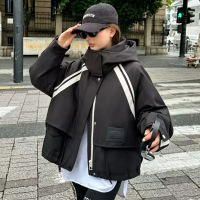 年冬季新款韩版短款高级感棉服女连帽设计感宽松休闲加厚外套