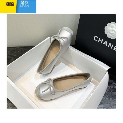 聚范加宽加肥胖mm鞋小香风平底胖脚宽脚单鞋女浅口蝴蝶结一脚蹬豆豆鞋