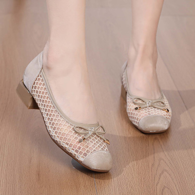小香风低跟单鞋女2026春夏新款气质圆头蝴蝶结浅口镂空透气妈妈鞋_374
