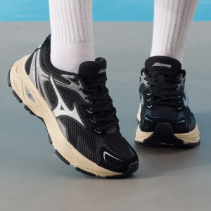 美津浓鞋跑步鞋MIZUNO RACER SMIZUNO RACER S7/24中性鞋四季款D1GH2235-08