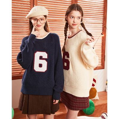 [200元任选3件]唐狮早秋新款女撞色圆领前胸数字毛衫学院风宽松毛衣女慵懒xz