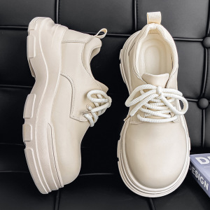 情侣秋季新纯色圆头低帮日常通勤休闲皮鞋厚底透气亮面英伦风皮鞋