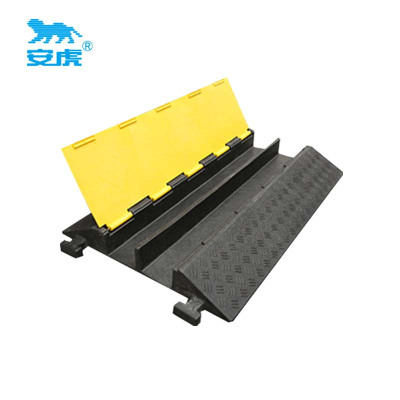 安虎 线槽减速带 大二线槽900*580*90mm 个