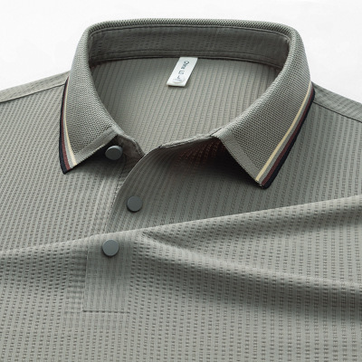 春夏新款男士短袖T恤简约圆领纯色休闲透气薄款青年潮流男装