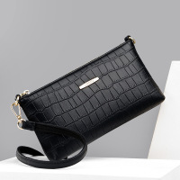 小包包女2022春夏新款手包时尚中年妈妈包简约压纹单肩斜挎包