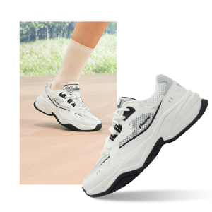 361°女鞋运动鞋新款女复古文化鞋682516765