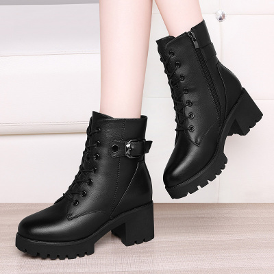 莱卡金顿女靴冬季新款粗跟小皮鞋女加绒短靴利德尚品6912