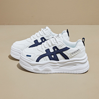 秋季小白鞋新款韩版ins潮女厚底增高板鞋休闲街拍