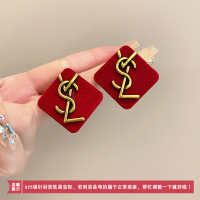 秋冬植绒耳钉女2023新款耳环小众设计感高级气质轻奢银针夸张耳饰送女朋友老婆情人节七夕生日礼物