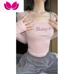 七斓甜心粉黛~方领打底T恤印花短款长袖内搭显瘦辣妹紧身上衣女