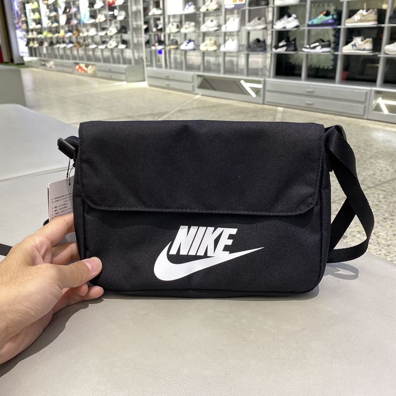 NIKE耐克单肩包轻便舒适男女斜挎包小肩包CW9300-010 D