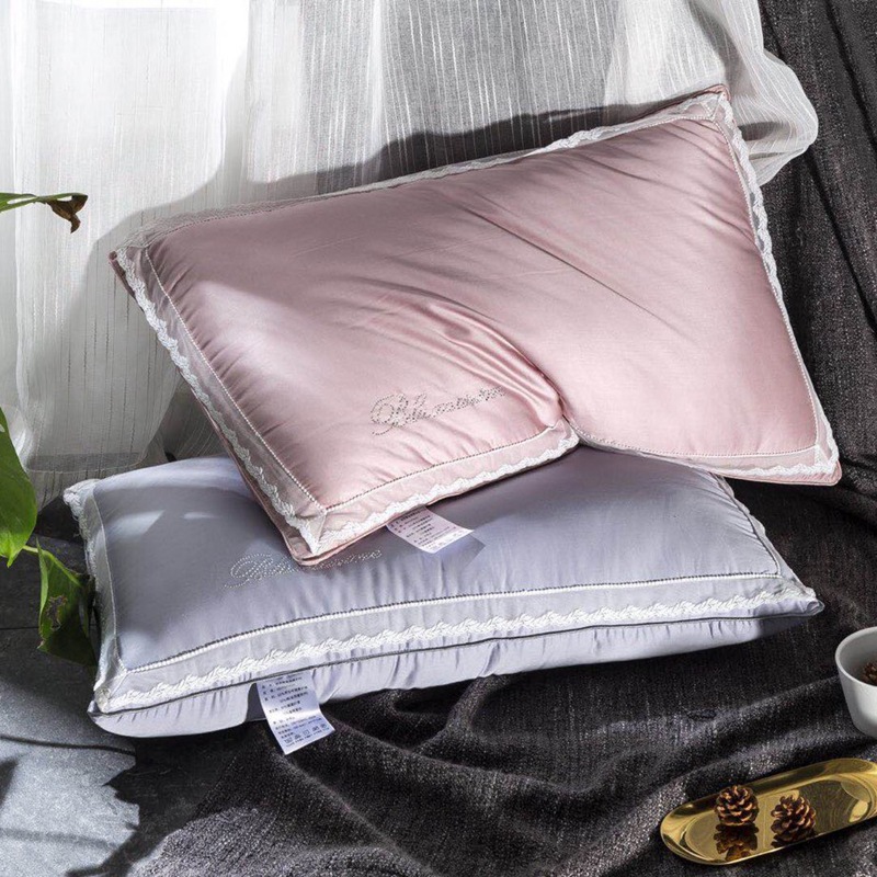 高端 女士丝滑顺柔枕芯