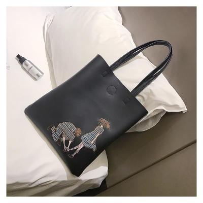 NEWLAKE简约韩国pu皮刺绣单肩手提包女生购物休闲包大学生书包文艺包袋手提包女