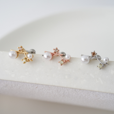 韩国进口几何交叉珍珠锆钻气质耳骨钉单只圆球旋转堵送女朋友老婆情人节七夕生日礼物