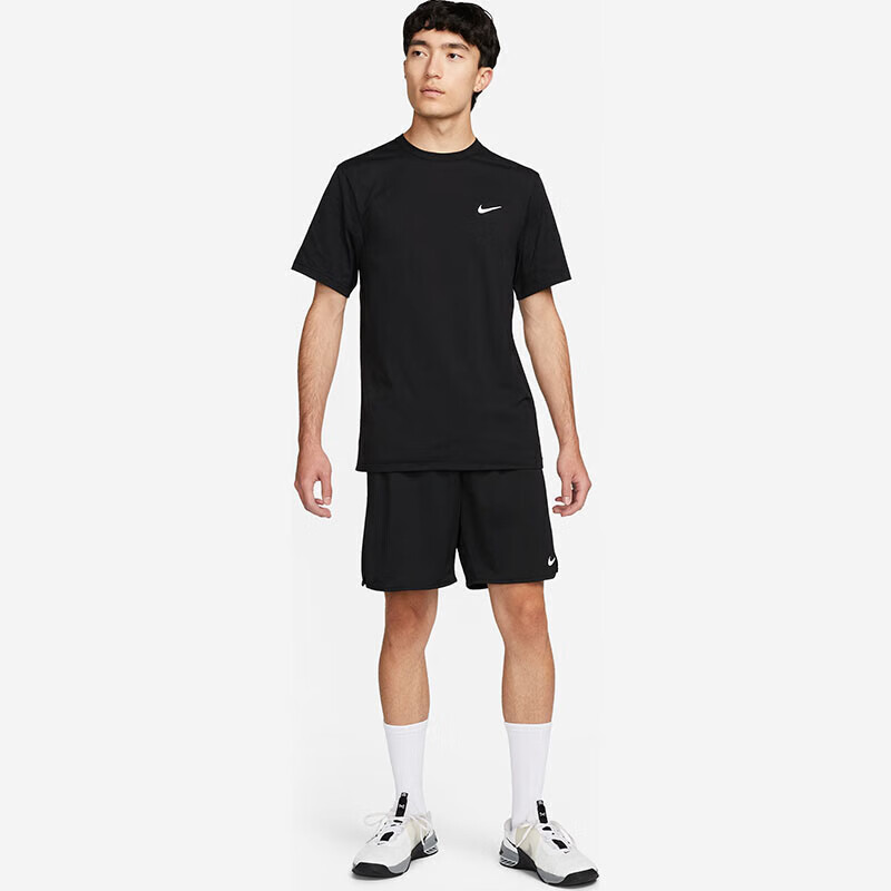 耐克NIKE男子运动T恤透气DF UV HYVERSE SS短袖 DV9840-010