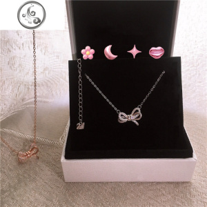 香港蝴蝶结项链女气质s925银饰ins小众锁骨链复古赫本风 JiMi