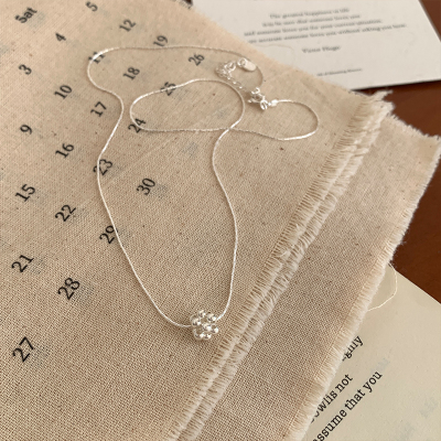 s925纯银花蕊小球项链女款气质百搭高级感锁骨链甜美精致配饰送女朋友老婆情人节七夕生日礼物