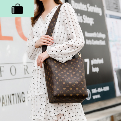 包包女2019新款单肩包斜挎包韩版女包宽带时尚子母包大容量水桶包NEW LAKE 咖啡色女斜挎包