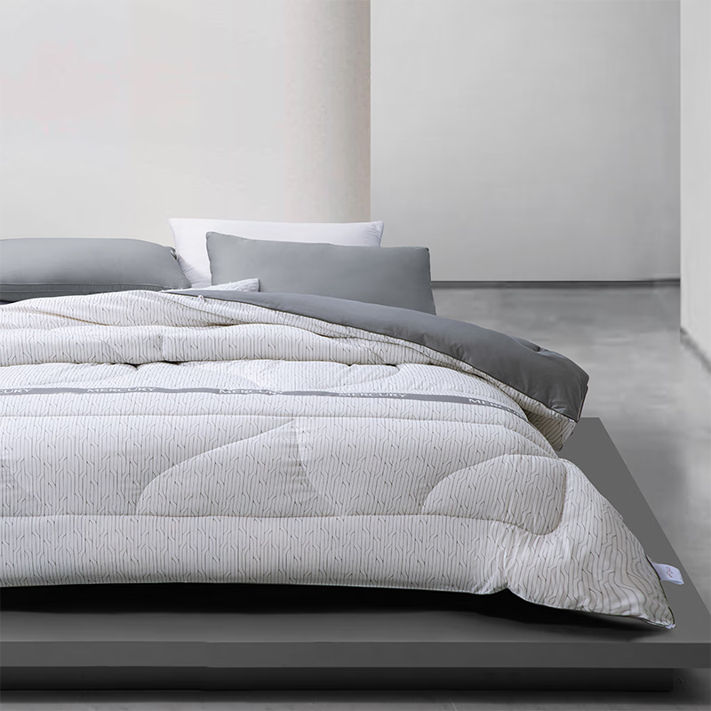 水星家纺M舒静安眠·四季适用·负离子净醛大豆抗菌被(蒂洛疏影) 型号 181143