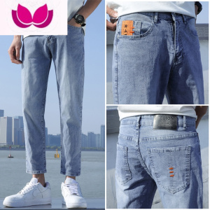 七斓春季浅色牛仔裤男士宽松九分裤休闲弹力直筒修身裤子潮牌学生薄款