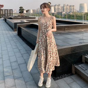 碎花吊带连衣裙女收腰显瘦夏天小清新新款长裙外贸女装