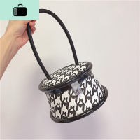 ins超火网红大王同款印花手提包包小2020春夏新款女包韩版个性潮NEW LAKE 黑白图片色