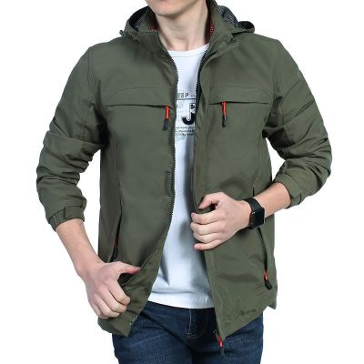 珂卡慕(KEKAMU)春秋薄款运动男士上衣夹克男休闲户外防风防水冲锋外套可脱帽2180薄款--军色M（建议110-125斤穿）