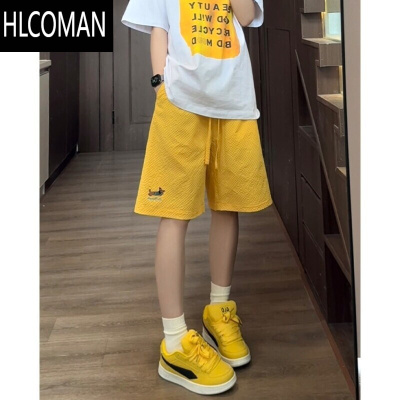 HLCOMAN腊肠狗刺绣冰丝短裤男女夏季姜黄色多巴胺泡泡纱速干五分裤沙滩裤