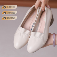 新款春秋季坡跟单鞋女软底真皮鞋妈妈女鞋四季圆头软皮妈妈鞋