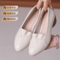 新款春秋季坡跟单鞋女软底真皮鞋妈妈女鞋四季圆头软皮妈妈鞋
