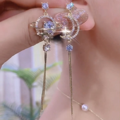 不对称星球月亮流苏耳环方圆脸显瘦气质长款耳钉轻奢名媛耳饰银针送女朋友老婆情人节七夕生日礼物