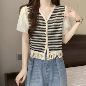 夏季新款法式v领针织条纹拼接泡泡袖流苏衬衫女小众设计短袖上衣