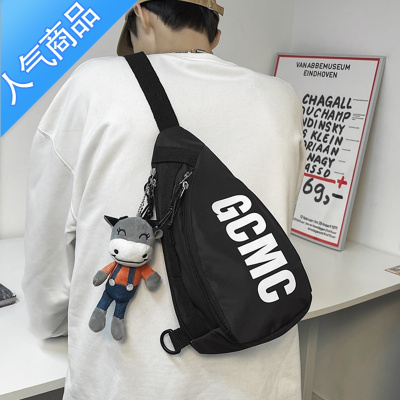 封后男士胸包小型潮牌2022新款百搭时尚帆布运动小背包青少年斜挎包女斜挎包男