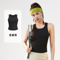 蜜桃瑜伽背心一体式固定圆领紧身防走光不跑杯运动背心