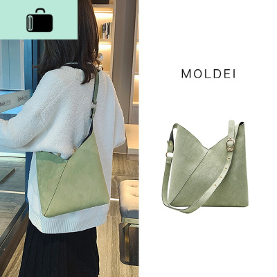 2020春夏天大容量水桶包包女新款潮ins网红简约百搭软皮单肩斜挎NEW LAKE女士单肩包