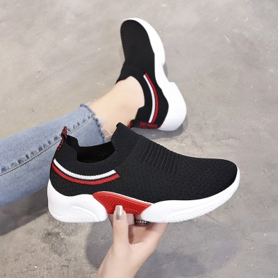 苏芈2021春季新款弹力袜运动休闲鞋女时尚百搭跑步鞋一脚蹬懒人鞋单鞋