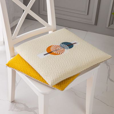 椅子垫子坐垫家用四季加厚软垫子秋冬天办公客厅餐厅保暖时尚椅垫 易