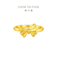 周大福蝴蝶结足金黄金戒指女送礼(工费:260计价)F231897生日礼物