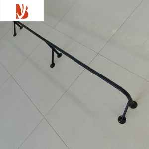 三维工匠服装展示架壁挂式上墙挂衣架多层挂衣杆墙上固定晾衣架家用侧挂架