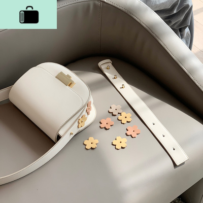 包包2020新款潮花朵马鞍包单肩斜挎包女百搭流行网红小包NEW LAKE 米白色女斜挎包